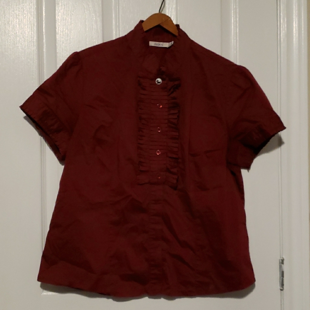 5/$20🕸 short sleeve blouse with ruffles